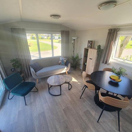Gezellig Chalet Op Een Prachtige Plek In Drenthe Met Vrij Uitzicht Villa Tynaarlo Exterior foto